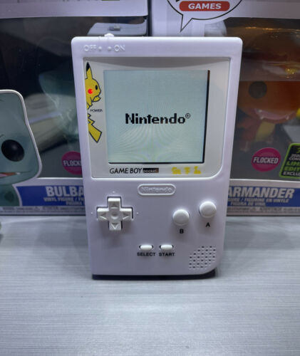 Retrodeals - Nintendo Gameboy Pocket All White Pikachu GBP IPS Screen